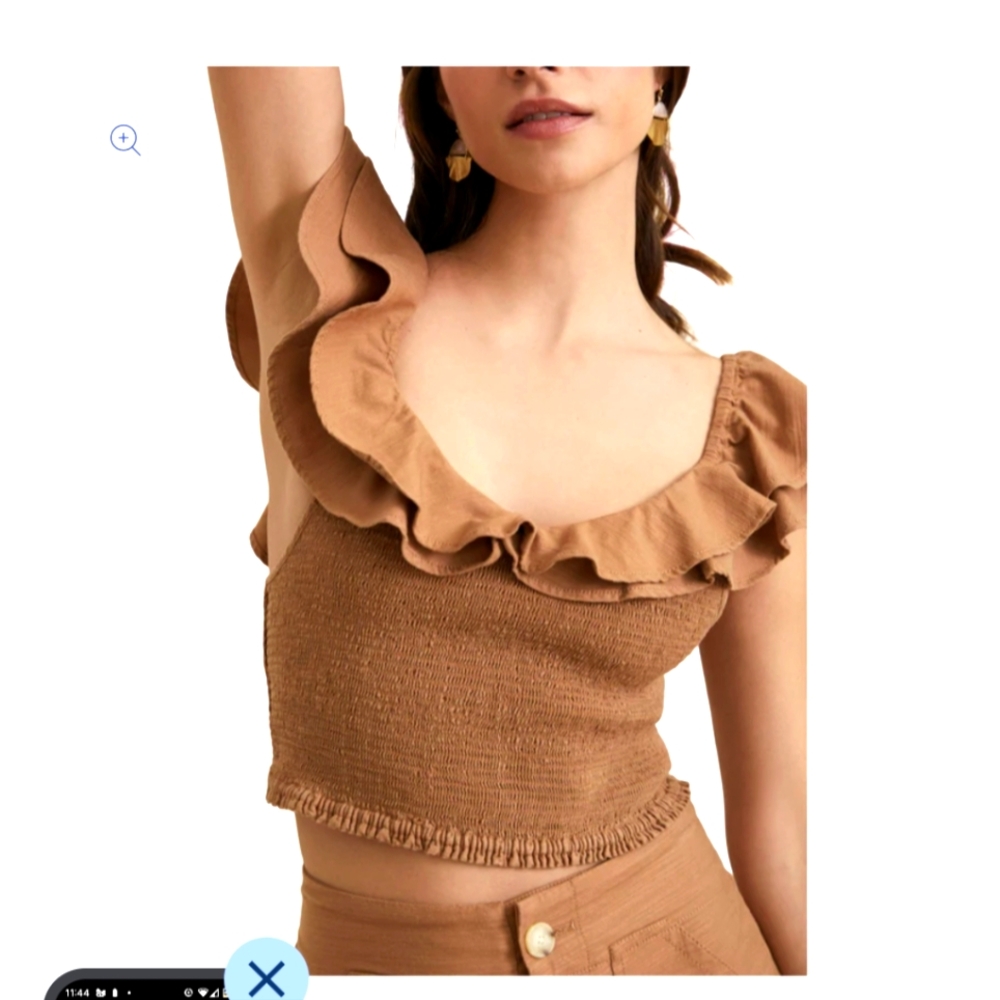 Maeve by Anthropologie crop top